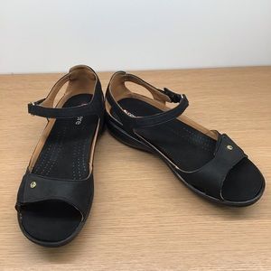 Revere Portofino black size 10